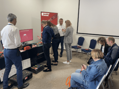 Tailor-made safety knife – Occupational health and safety workshop in Łódź